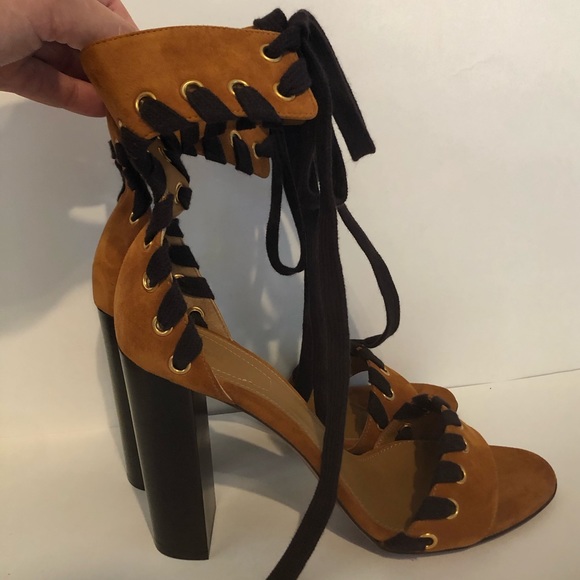 🌸 CHLOÉ Shoes 🌸 - Picture 4 of 9